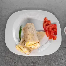 ساندويتش بيض مقلي